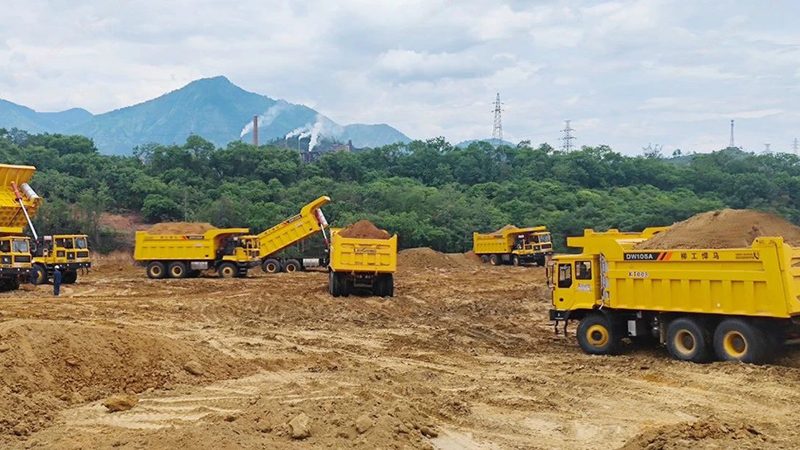 小型沥青路面压路机：价格背后的考量因素